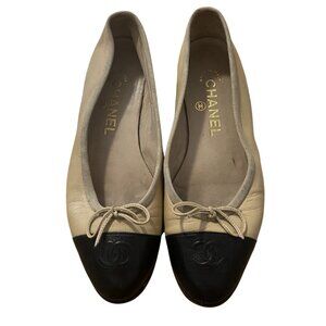 Chanel Tan Lambskin Flats Black Cap Toe CC bow tie Size EU 36